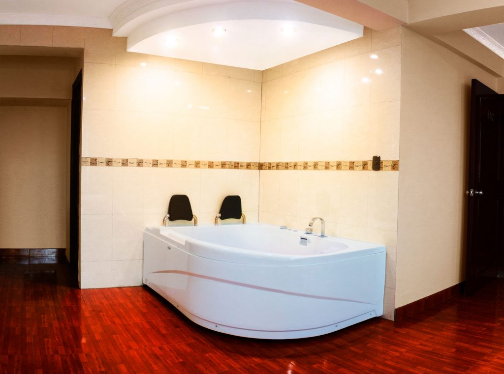habitación presidencial jacuzzi